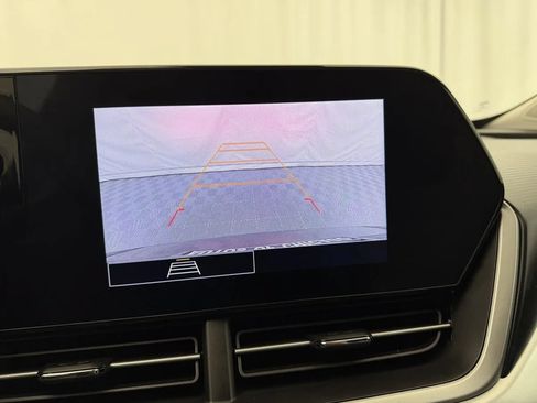 Used 2024 Chevrolet Trax LS FWD image 15