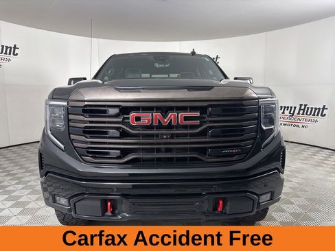Used 2023 GMC Sierra 1500 AT4X image 3