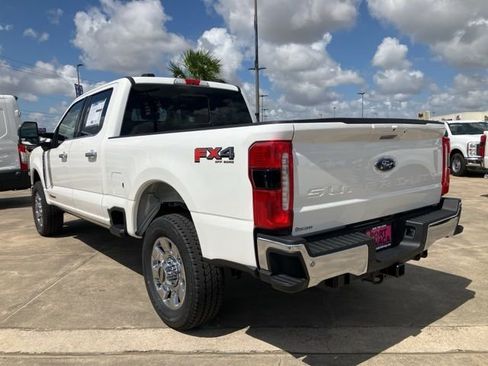 New 2025 Ford F250 Lariat w/ Lariat Ultimate Package image 6