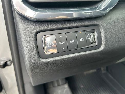 Used 2025 GMC Acadia Denali w/ LPO, Floor Liner Package AWD/4WD image 23