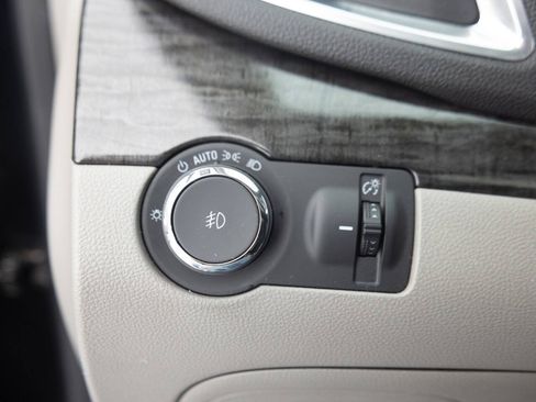 Used 2014 Buick Encore Leather FWD image 37