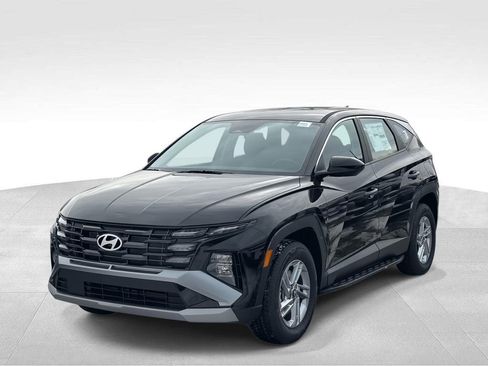 New 2026 Hyundai Tucson SE image 2