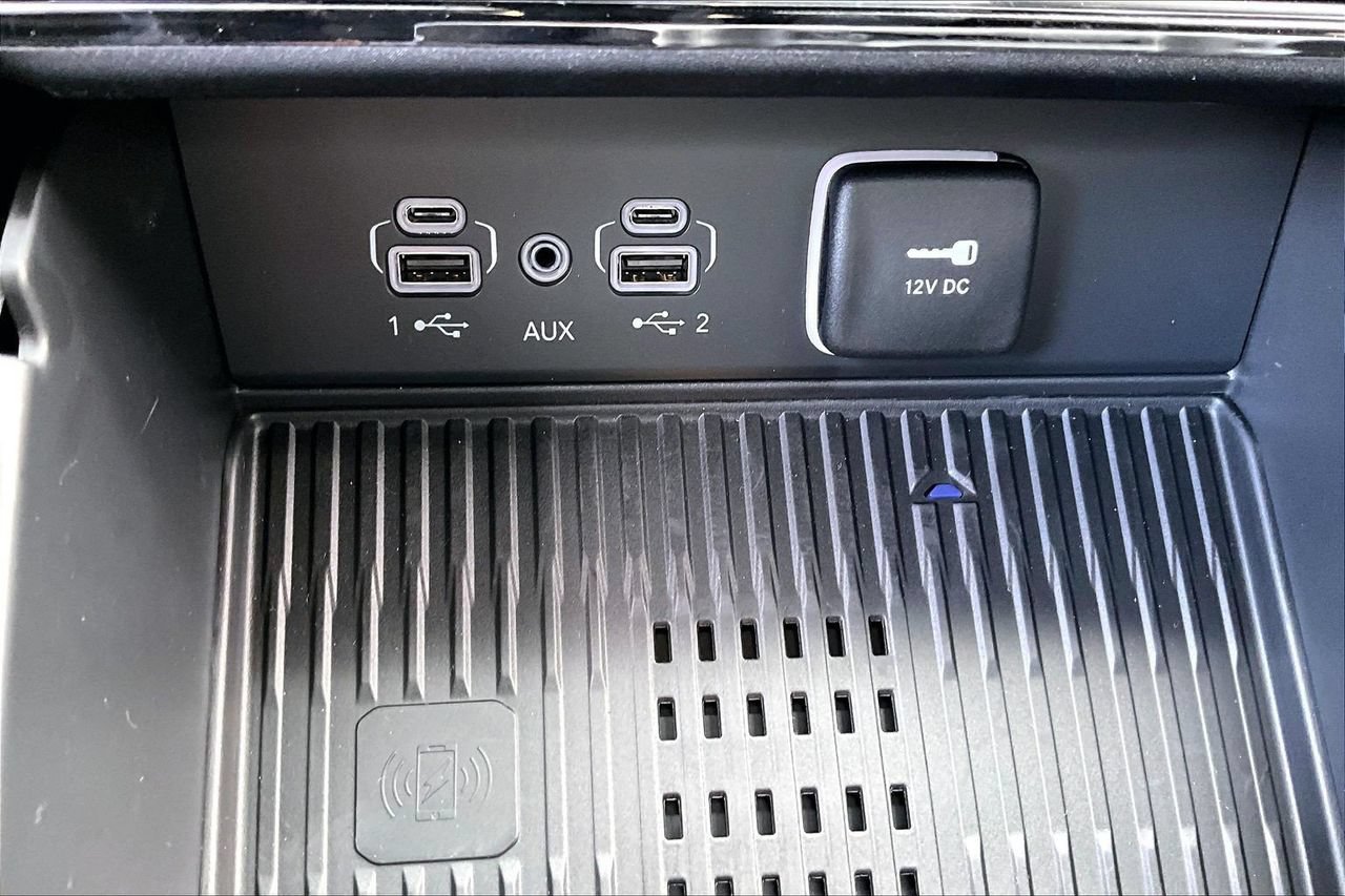 New 2027 Jeep Grand Cherokee Altitude AWD/4WD image 22