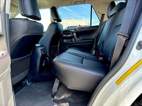 Used 2024 Toyota 4Runner TRD Off-Road Premium image 22