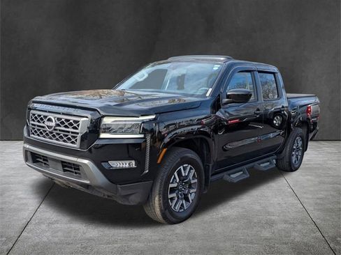 Used 2024 Nissan Frontier SL w/ Technology Package image 8