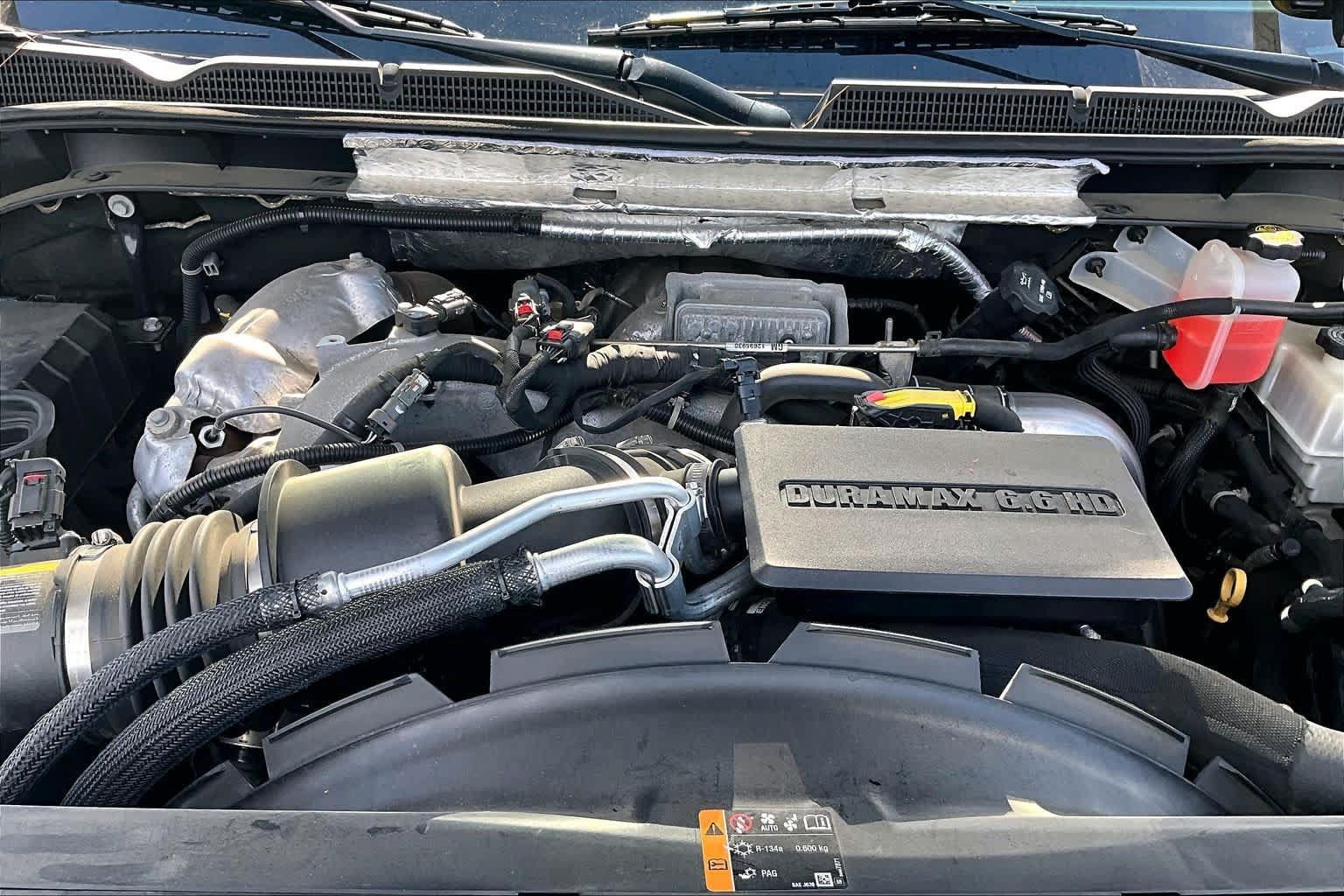 Used 2020 GMC Sierra 2500 AT4 w/ AT4 Premium Package AWD/4WD image 32