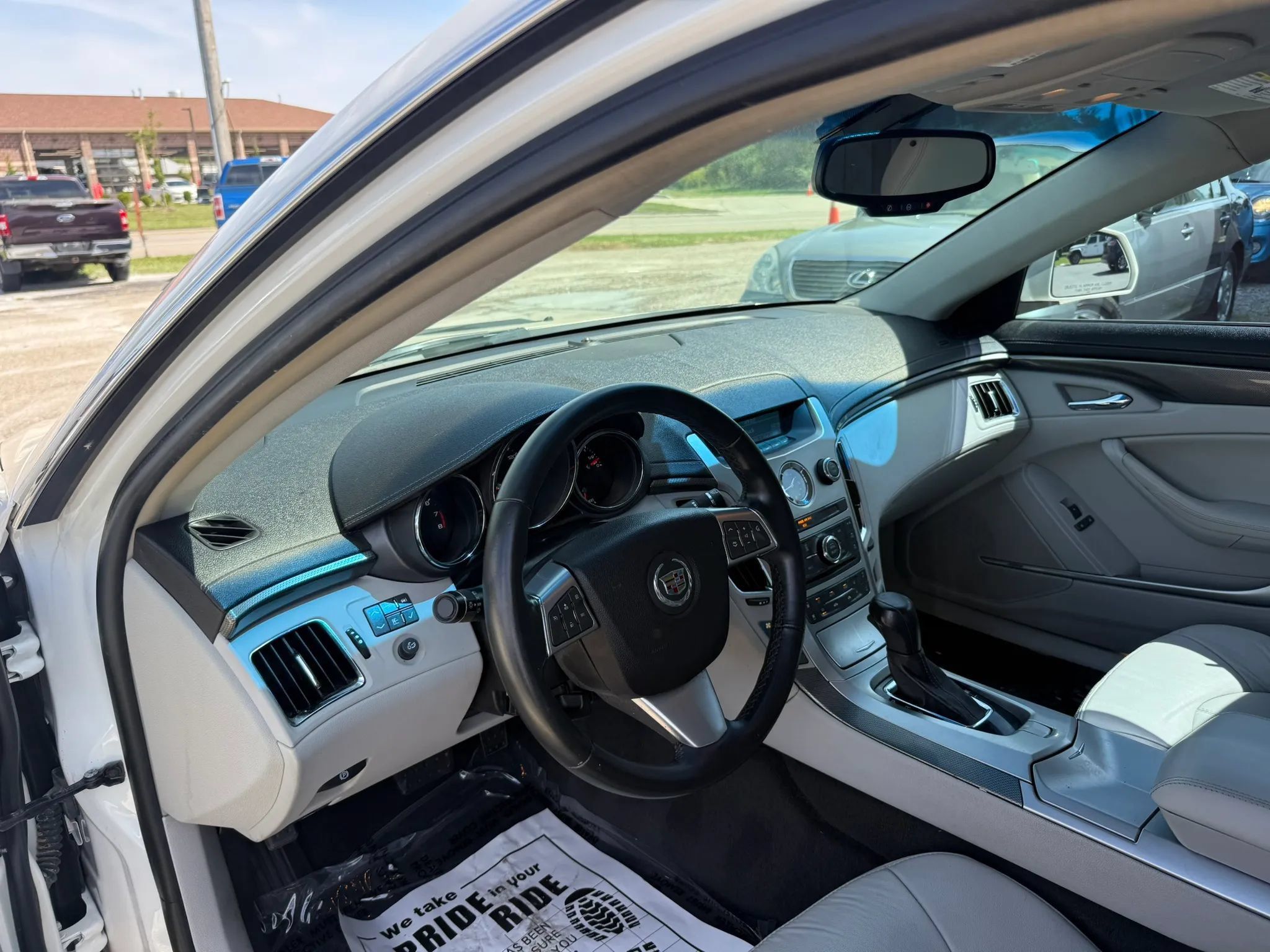 Used 2011 Cadillac CTS Sedan RWD image 12