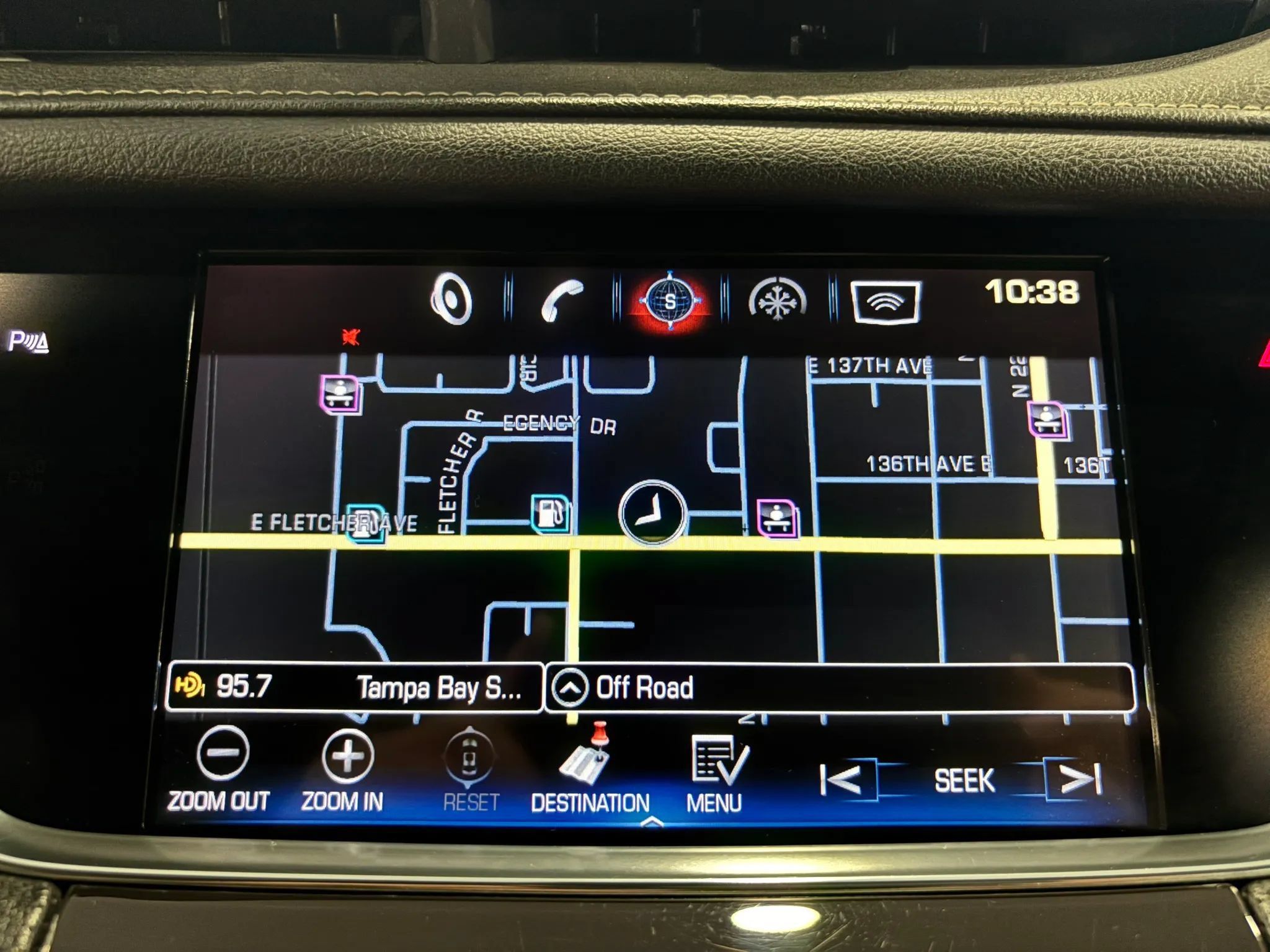 Used 2018 Cadillac XT5 Premium Luxury FWD image 36