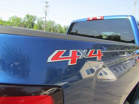 Used 2017 Chevrolet Silverado 1500 LT w/ All Star Edition AWD/4WD image 9