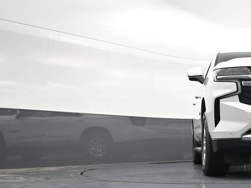 Used 2024 Chevrolet Tahoe LS RWD image 23