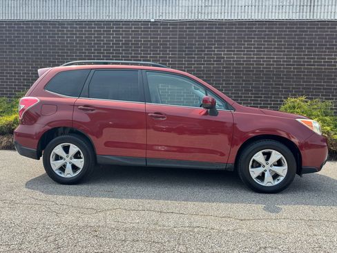 Used 2015 Subaru Forester 2.5i Limited w/ Popular Package #2 image 28