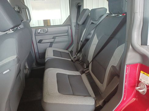 New 2025 Ford Bronco 4-Door w/ Sasquatch Package image 13