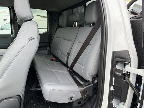 New 2026 Ford F550 4x4 Supercab Super Duty image 23