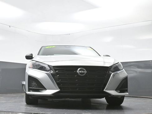 Used 2024 Nissan Altima 2.5 SV FWD image 50