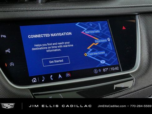 Certified 2023 Cadillac XT5 Premium Luxury w/ Technology Package FWD image 14