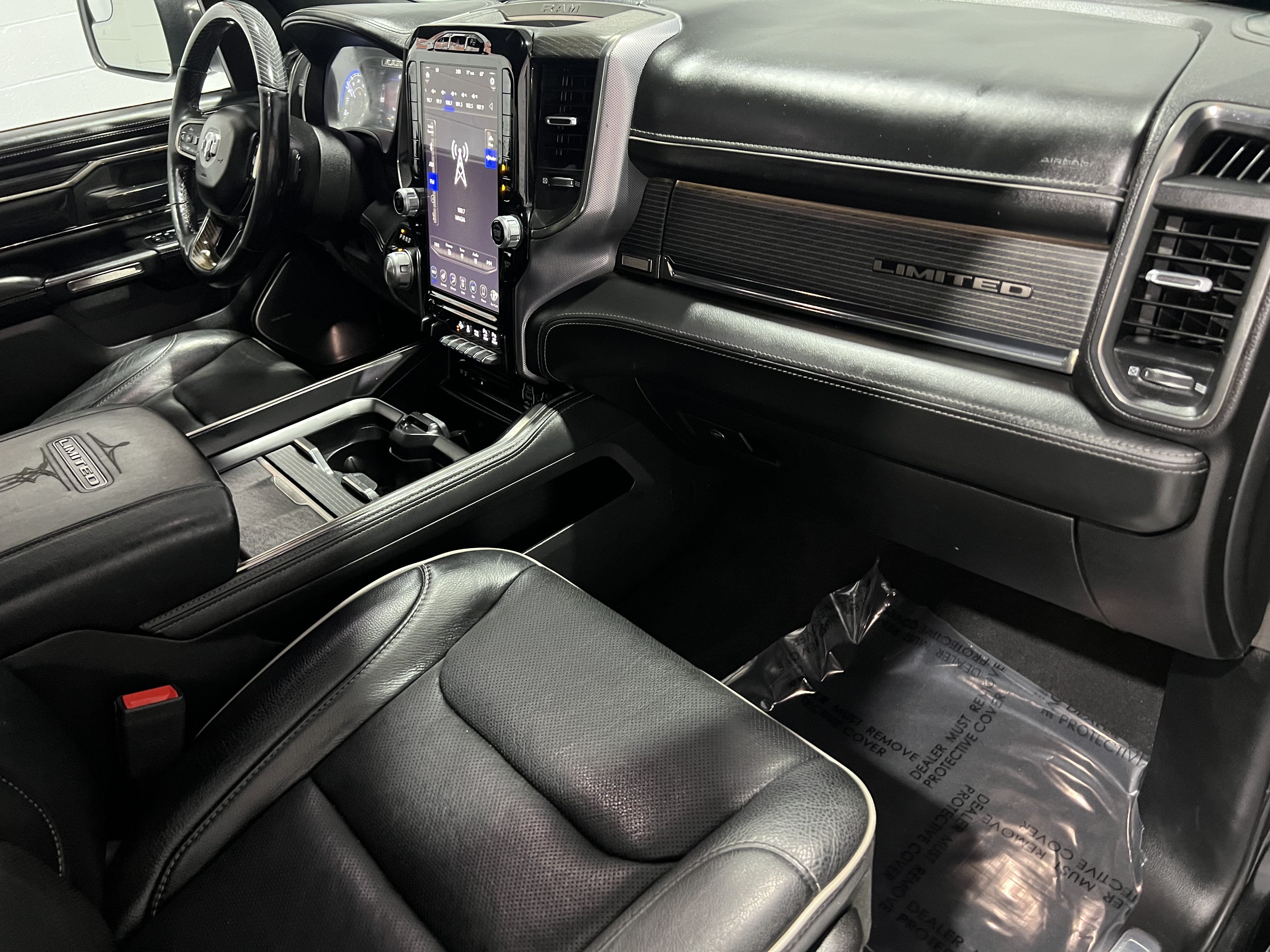 Used 2019 RAM 1500 Limited AWD/4WD image 17