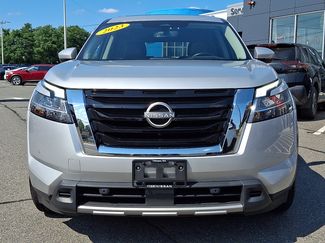 Used 2023 Nissan Pathfinder Platinum AWD/4WD video 2