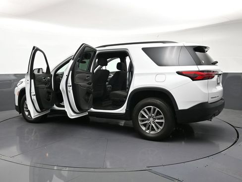 Certified 2023 Chevrolet Traverse LT AWD/4WD image 35
