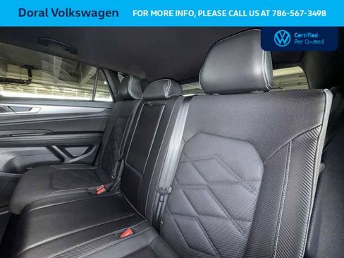 Certified 2024 Volkswagen Atlas Cross Sport SE image 22