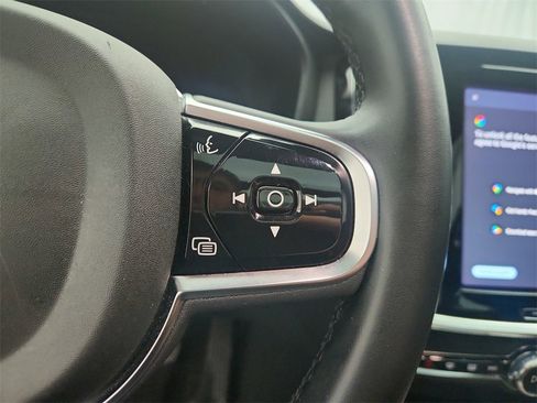 Used 2024 Volvo S60 B5 Ultimate image 37