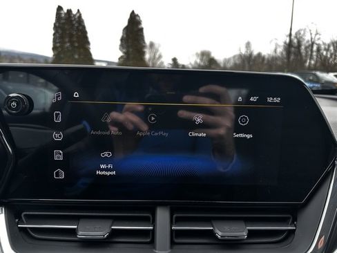 New 2026 Chevrolet Trax LT w/ LT Convenience Package image 24