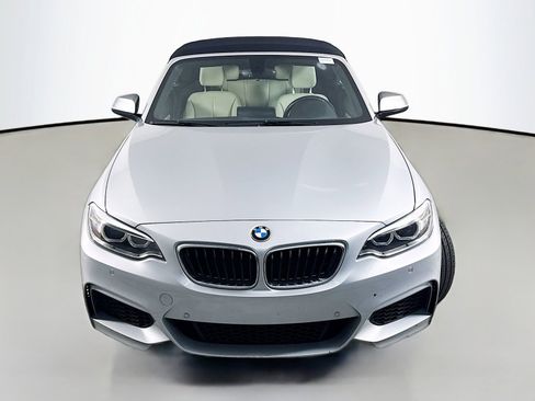 Used 2016 BMW M235i Convertible RWD image 2