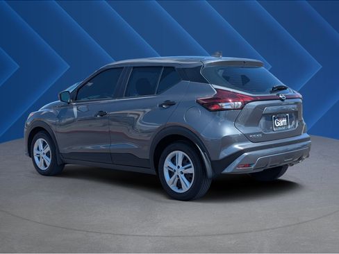 Used 2025 Nissan Kicks Play S FWD image 5