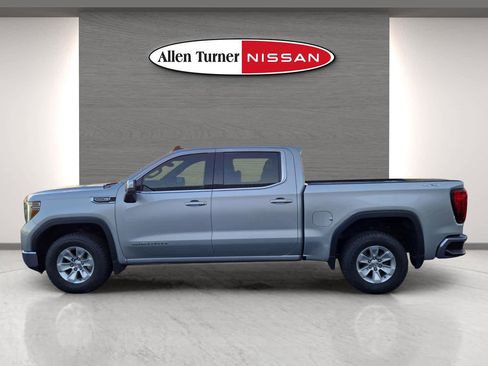 Used 2021 GMC Sierra 1500 SLE image 10
