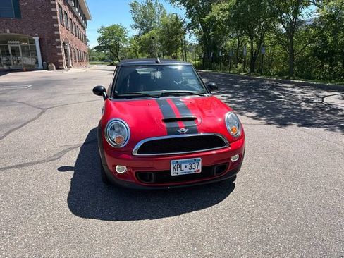 Used 2015 MINI Cooper S FWD image 9