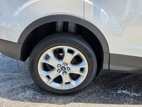 Used 2014 Ford Escape Titanium w/ Equipment Group 401A FWD image 16
