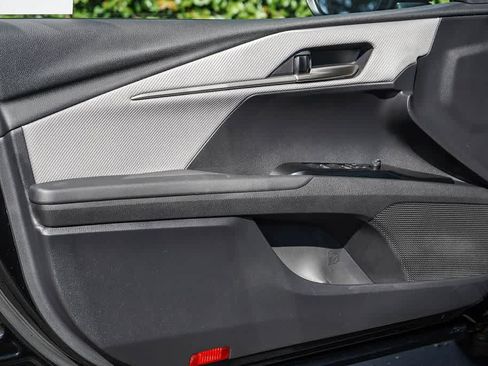 Used 2025 Toyota Camry SE FWD image 20