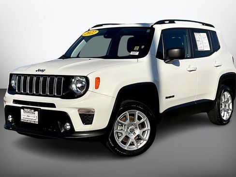 Certified 2022 Jeep Renegade Latitude image 2