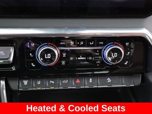 Used 2026 GMC Sierra 2500 Denali Ultimate AWD/4WD image 4