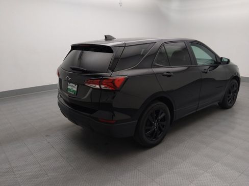 Used 2023 Chevrolet Equinox LS w/ LS Convenience Package FWD image 9