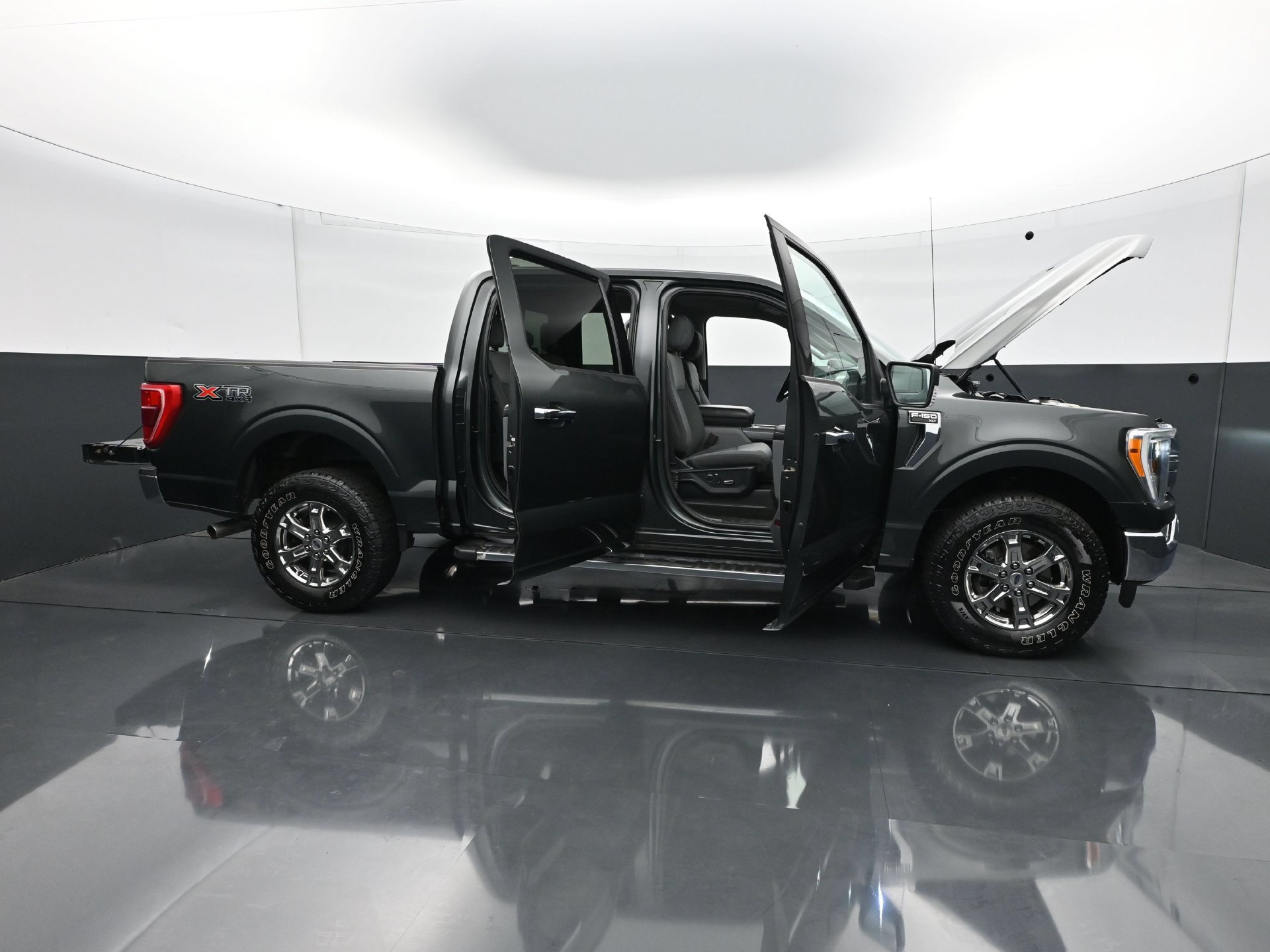 Used 2021 Ford F150 XLT w/ Equipment Group 302A High AWD/4WD image 36