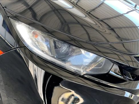 Used 2020 Honda Civic Sport image 28