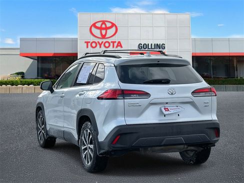 Certified 2023 Toyota Corolla Cross XLE w/ Convenience Package image 4