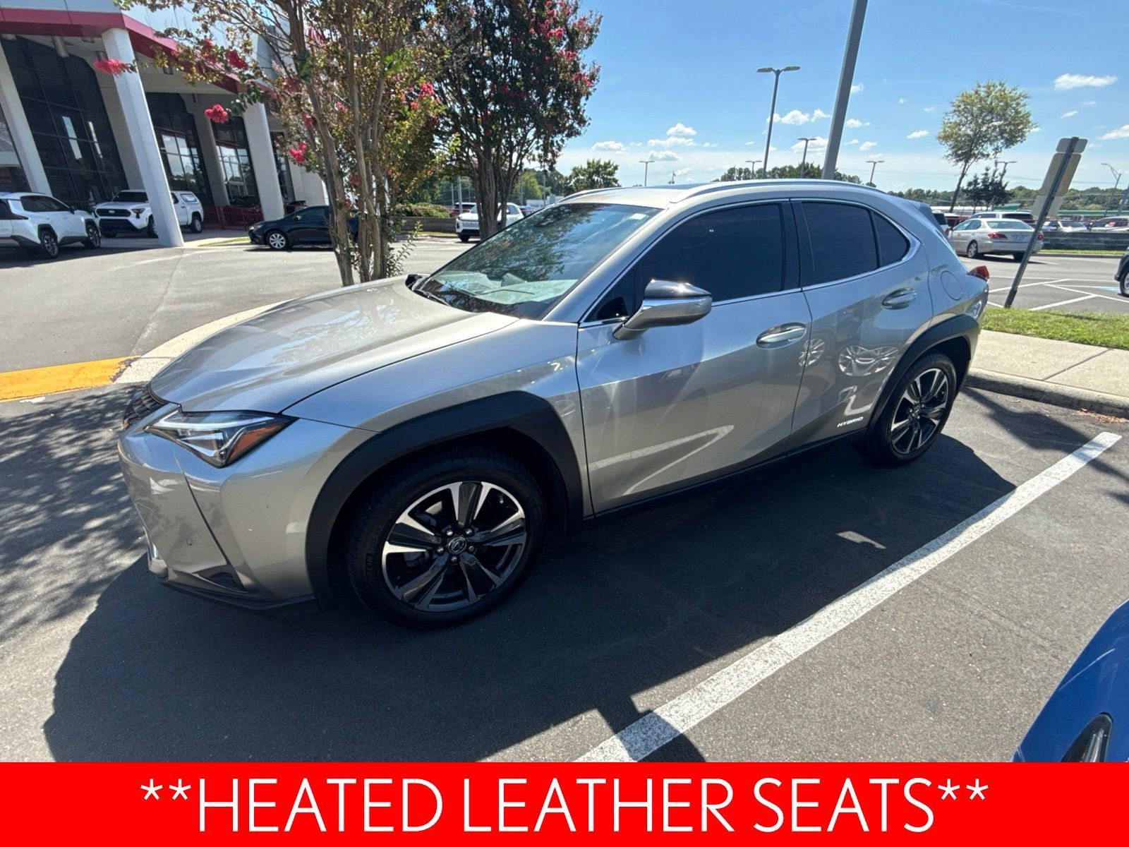 Used 2020 Lexus UX 250h w/ Premium Package AWD/4WD image 3