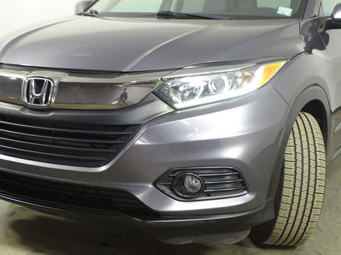 Used 2021 Honda HR-V EX-L image 41