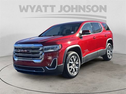 Used 2023 GMC Acadia SLE image 1