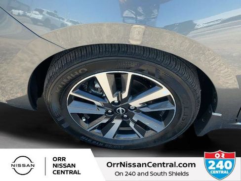 Certified 2025 Nissan Versa SV w/ Trunk Package FWD image 9