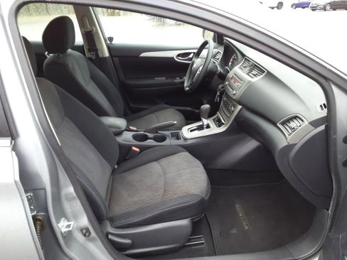 Used 2014 Nissan Sentra SV FWD image 16