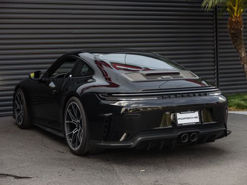 Used 2026 Porsche 911 GT3 RWD image 3