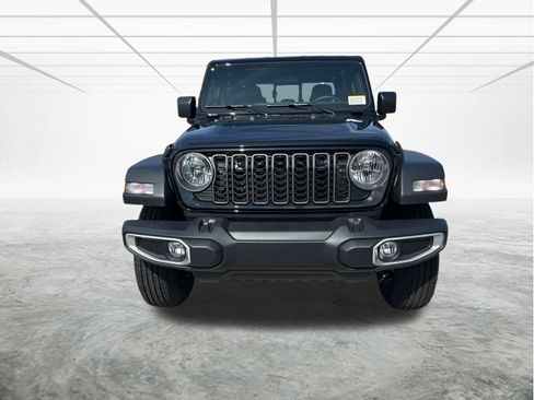 New 2026 Jeep Gladiator Sport image 8