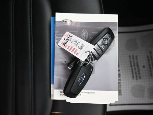 Used 2023 Ford Edge SEL w/ Convenience Package AWD/4WD image 11