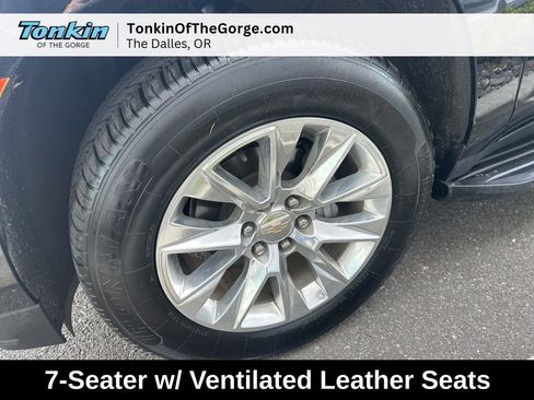 Used 2023 Chevrolet Tahoe Premier AWD/4WD image 12