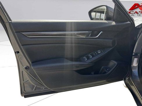 Used 2019 Honda Accord Sport image 16
