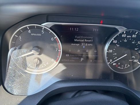 Used 2021 Nissan Rogue SL w/ Premium Package image 21