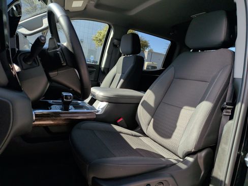 Used 2024 GMC Sierra 1500 Elevation w/ Preferred Package image 16