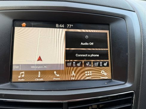 Used 2019 Lincoln MKT AWD image 20